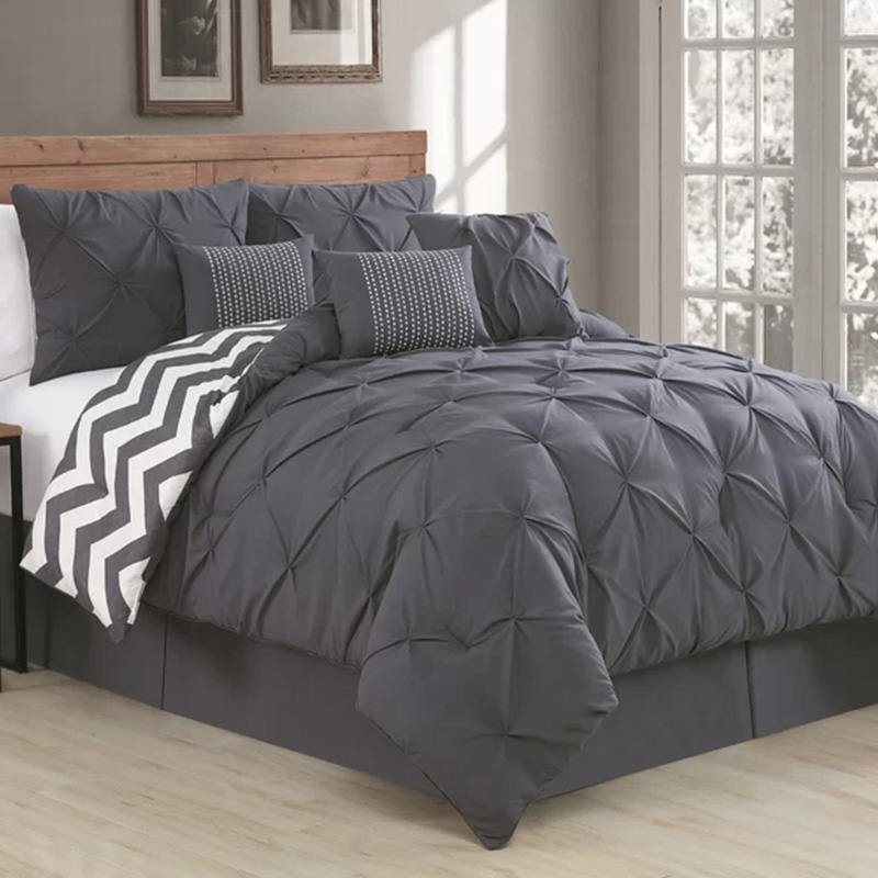 Reversible Comforter Set